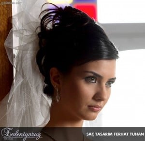 Tuba Büyüküstün Topuz gsmtb13